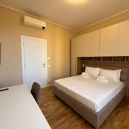 Comfort Flat - Careggi * פירנצה